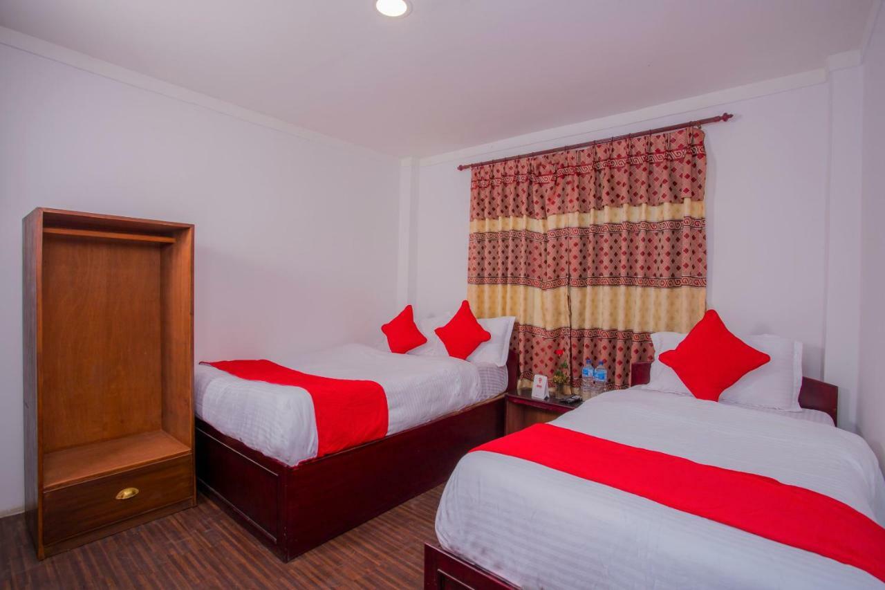 Oyo 276 White Orchid Resort Катманду Екстериор снимка